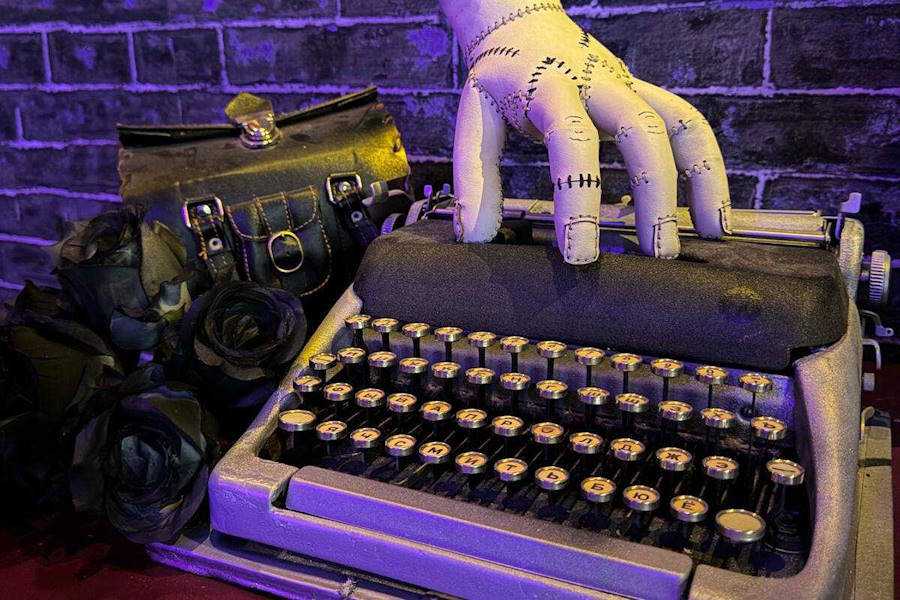 Квест в реальности Потерянная Уэнсдей от компании Rooms of Magic Квест в реальности Потерянная Уэнсдей от компании Rooms of Magic